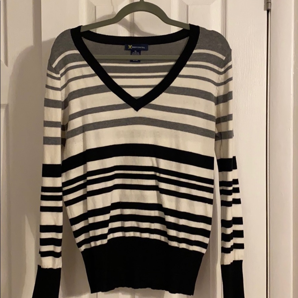 Striped, lightweight, v-neck sweater